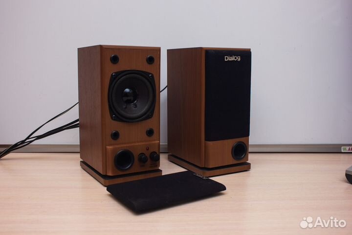 Акустические колонки