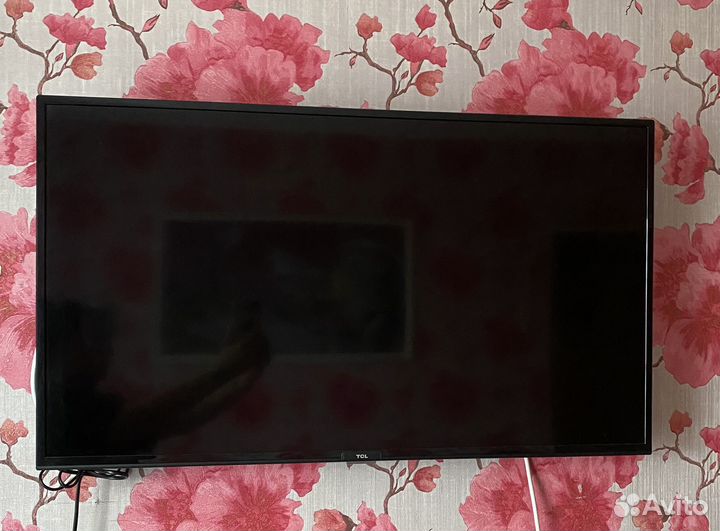 Телевизор TCL 40