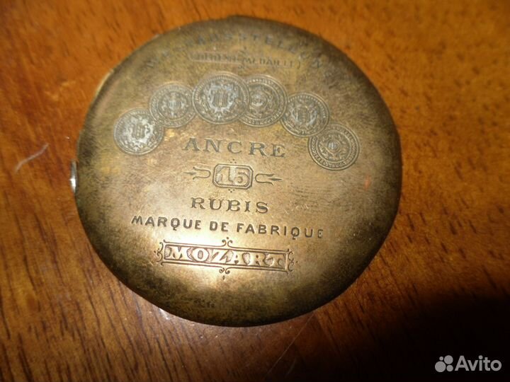 Крышка от часов 