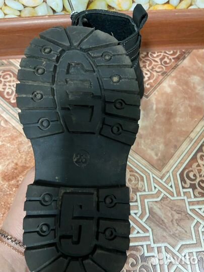 Ботинки демисезонные