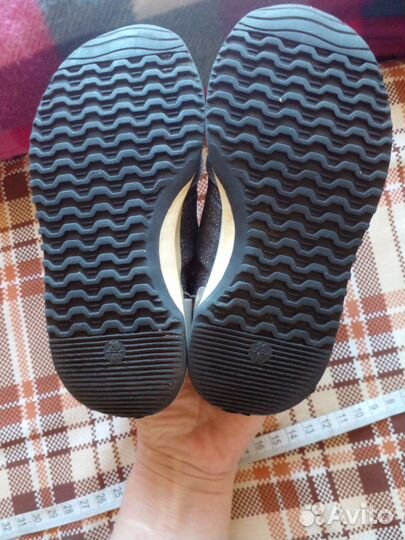 Ботинки кроссовки для девочки 25 размер