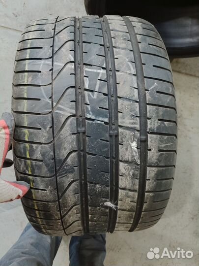 Pirelli P Zero 295/30 R19