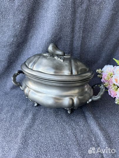 Ваза с крышкой олово, бисквитница