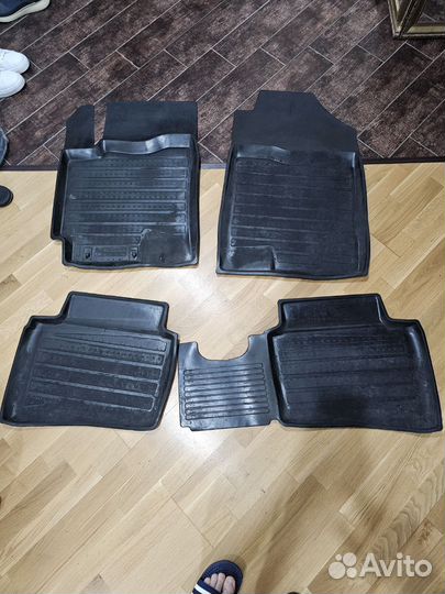 Полики на Солярис