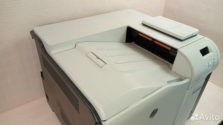 Принтер HP LaserJet 500 color M551, б/у
