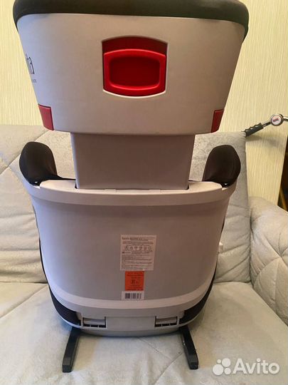 Автокресло детское Nuovita Maczione весом 15-36 кг