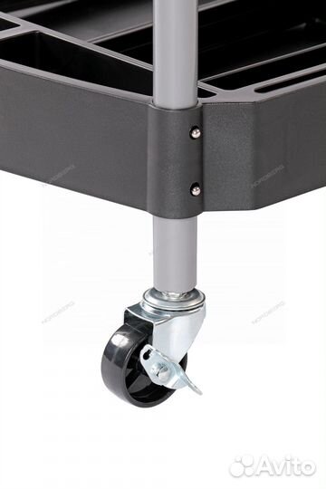 Тележка инструментальная с 3 пластиковыми полками