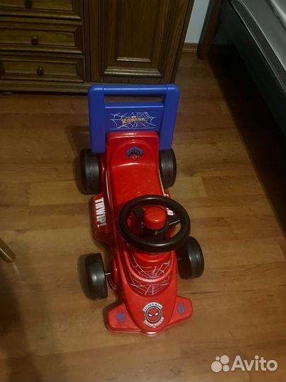 Машинка толокар