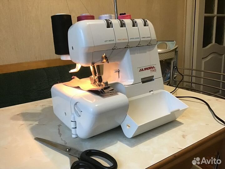 Оверлок Aurora 774D
