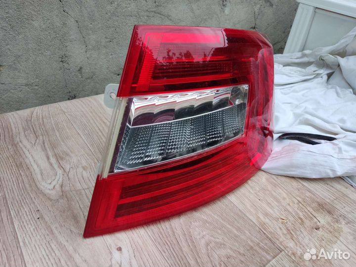Оригинал Задний фонарь Skoda Octavia a7