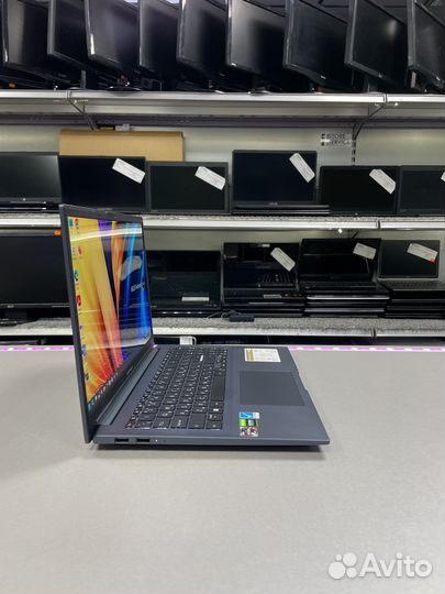 Asus VivoBook Pro 15 oled R7 RTX 3050 16G