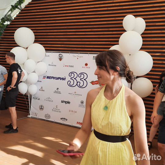 Гелиевые воздушны шары, живые цветы, живые бабочки