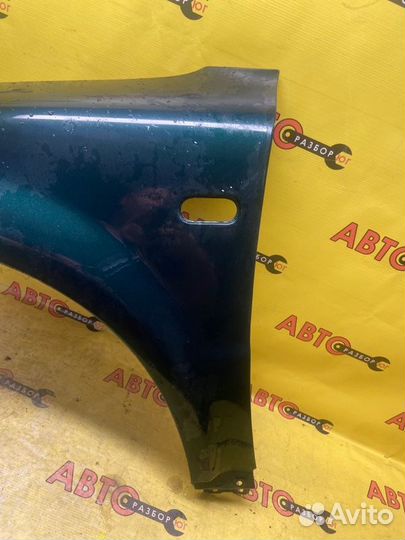 Крыло переднее левое Volkswagen Passat B5 AGZ 1999