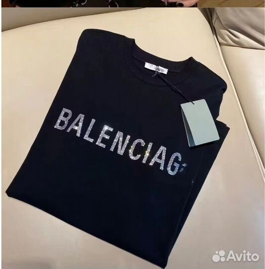 Balenciaga футболка