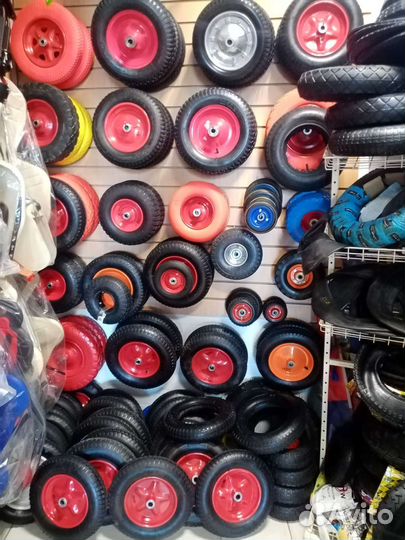 Колеса, камеры, покрышки для садовых тачек и тд