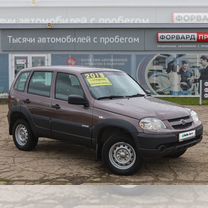 Chevrolet Niva 1.7 MT, 2018, 53 000 км, с пробегом, цена 850 000 руб.