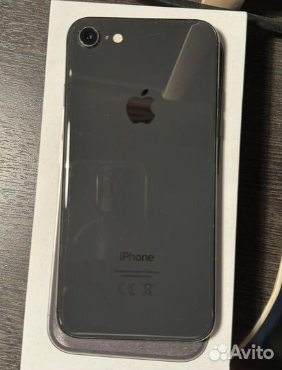 iPhone 8, 64 ГБ