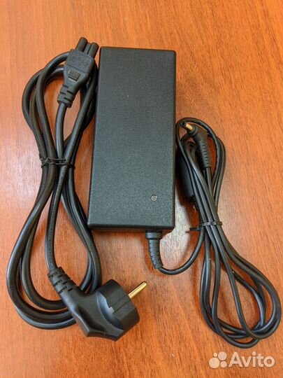 Блок питания Delta Electronics ADP-120ZB BB