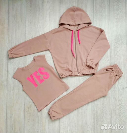 Костюм спортивный 3-ка (146-152)