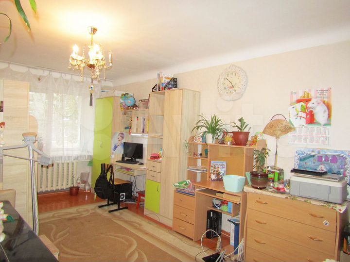 2-к. квартира, 43 м², 1/5 эт.