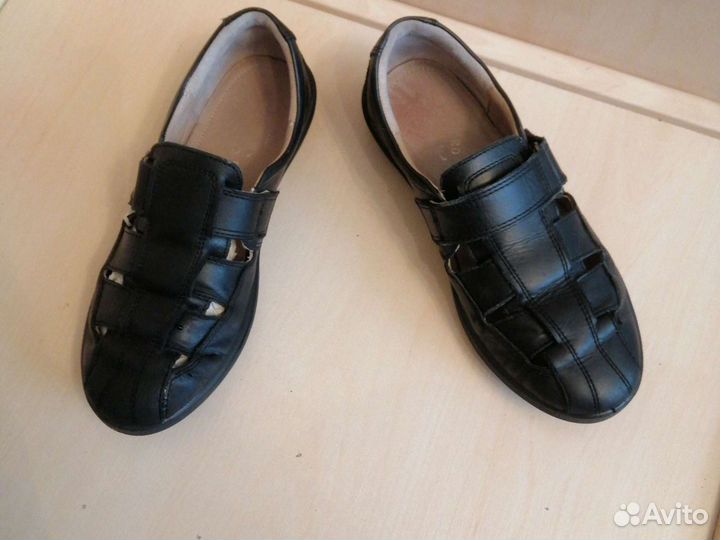 Полуботинки 35р