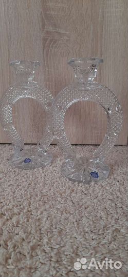 Подсвечники-подковы и вазы хрустальные