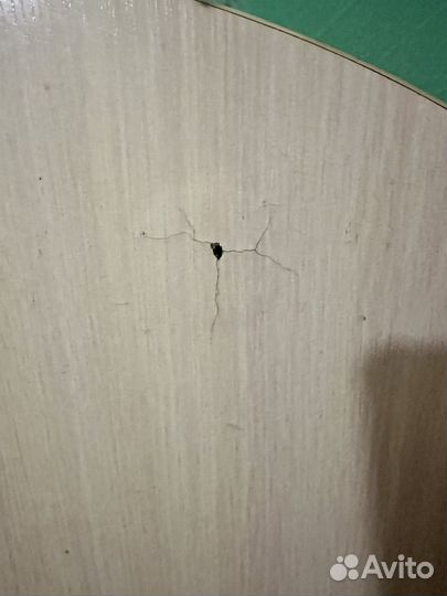 Кухонный стол