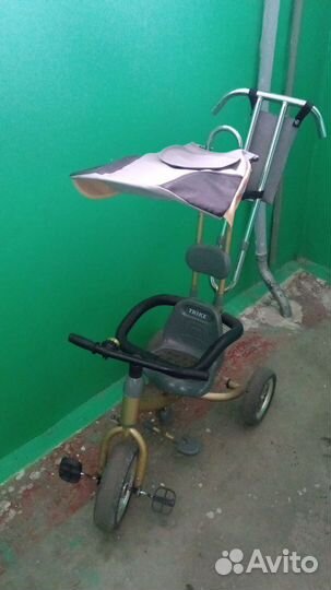 Трехколесный велосипед