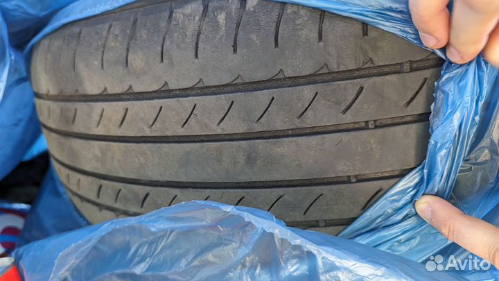 Michelin Latitude Tour HP 225/65 R17