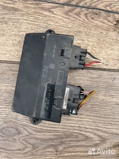 Блок комфорта Renault Laguna 2.0