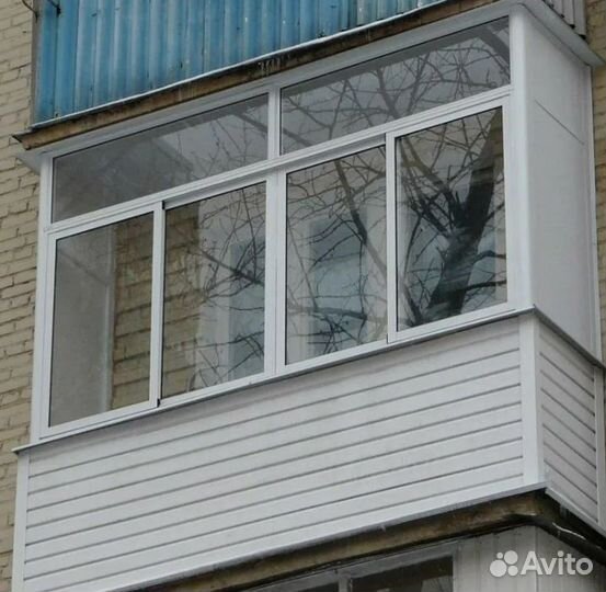 Балкон с обшивкой