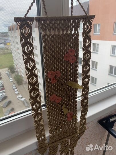 Маркаме газетница, панно