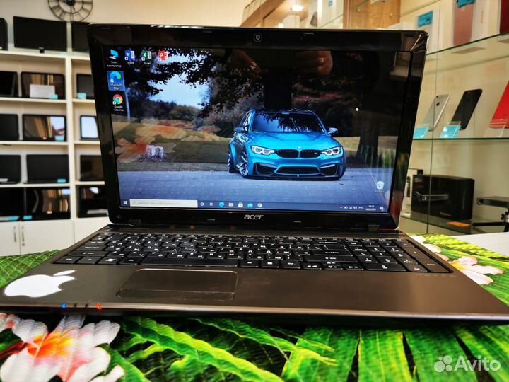 Шустрый ноутбук Acer core i3 6gb GT610 500gb