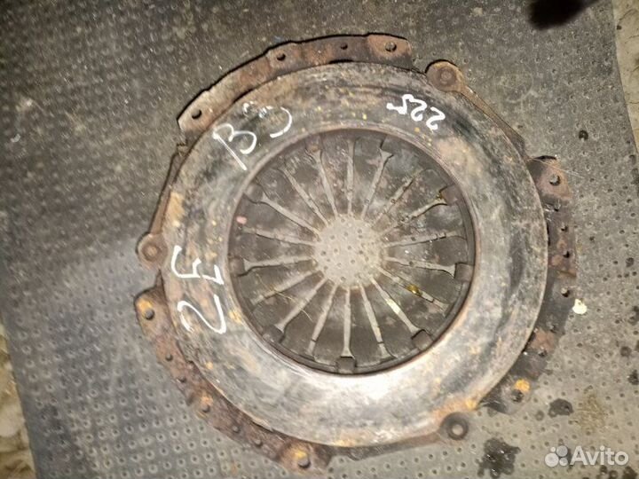 Корзина сцепления Volkswagen Passat B3