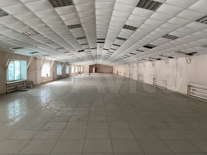 Торговая площадь, 1100 м²