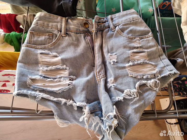 Шорты женские