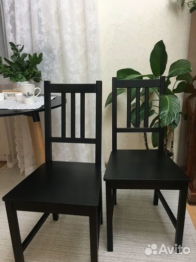 Стулья Икеа и круглый стол