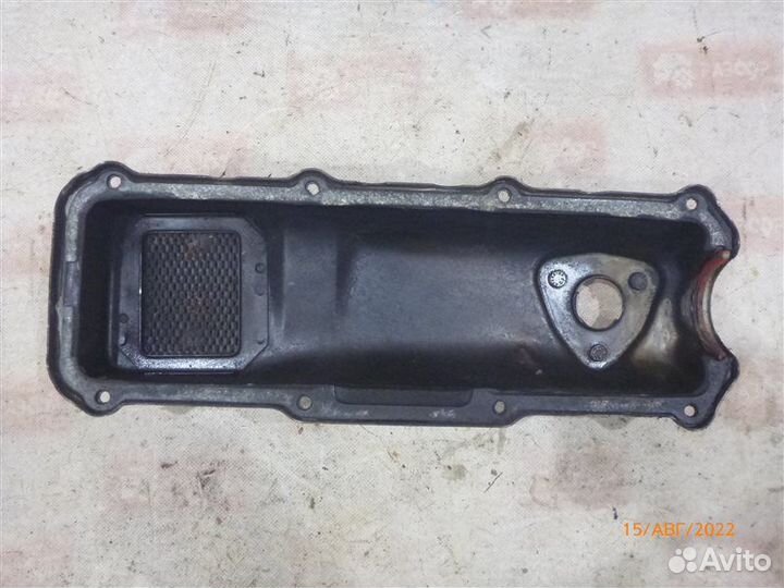 Крышка клапанная Volkswagen Transporter T4 AAC