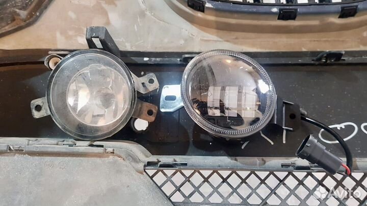 Противотуманные фары на BMW X1 E84