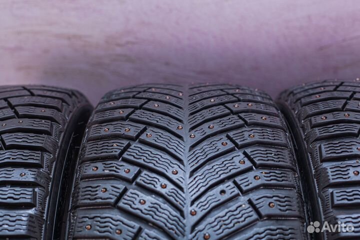 Michelin X-Ice North 4 245/45 R19 102H