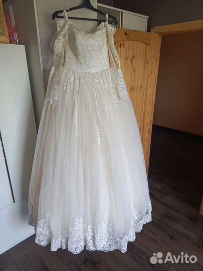 Свадебное платье 42 44 пышное