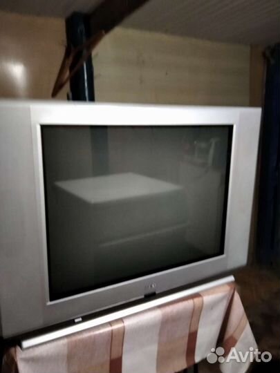 Продам телевизор Б.У