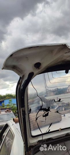 Рено 19 крышка багажника хэтчбек