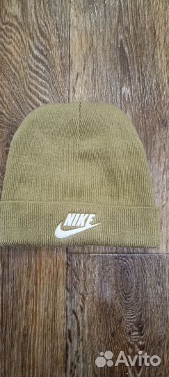 Фирменная шапка детская демисезонная