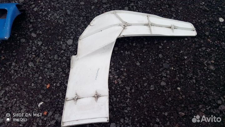 Спойлер кабины левый без крепежа - MAN TGA