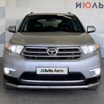 Toyota Highlander 3.5 AT, 2012, 172 700 км, с пробегом, цена 2 220 000 руб.