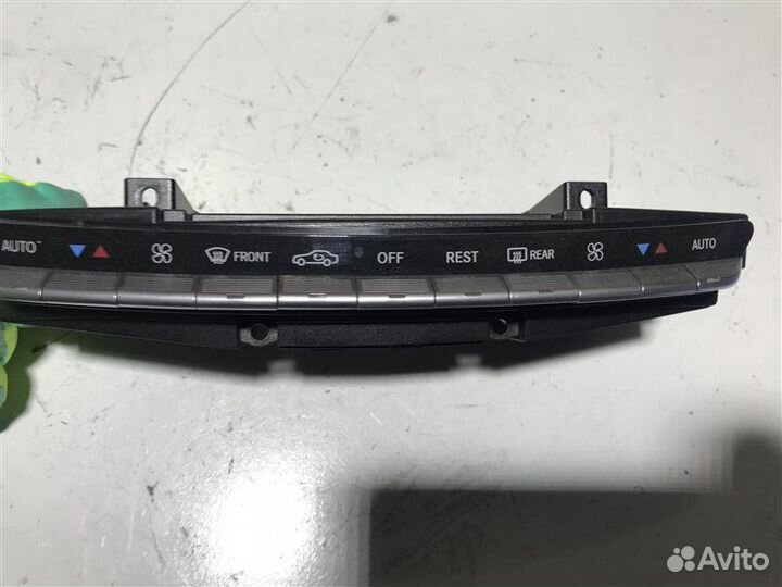 Блок управления климат-контролем Mercedes-Benz