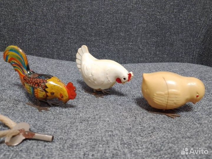 Заводные игрушки с с с р