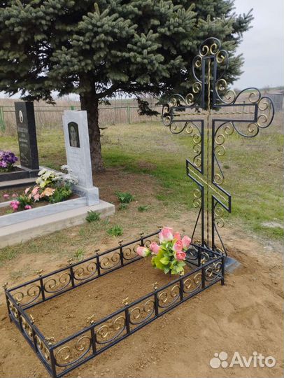 Крест+ клумба