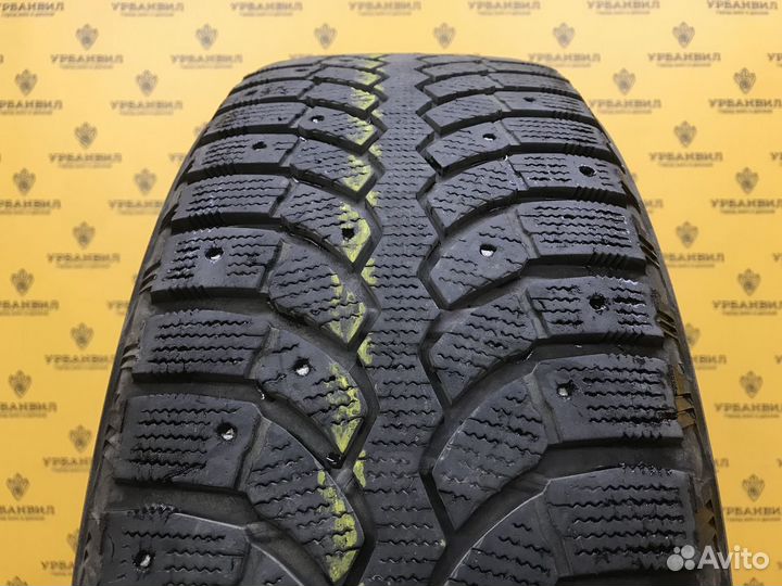 Bridgestone Blizzak Spike-01 225/65 R17 106T